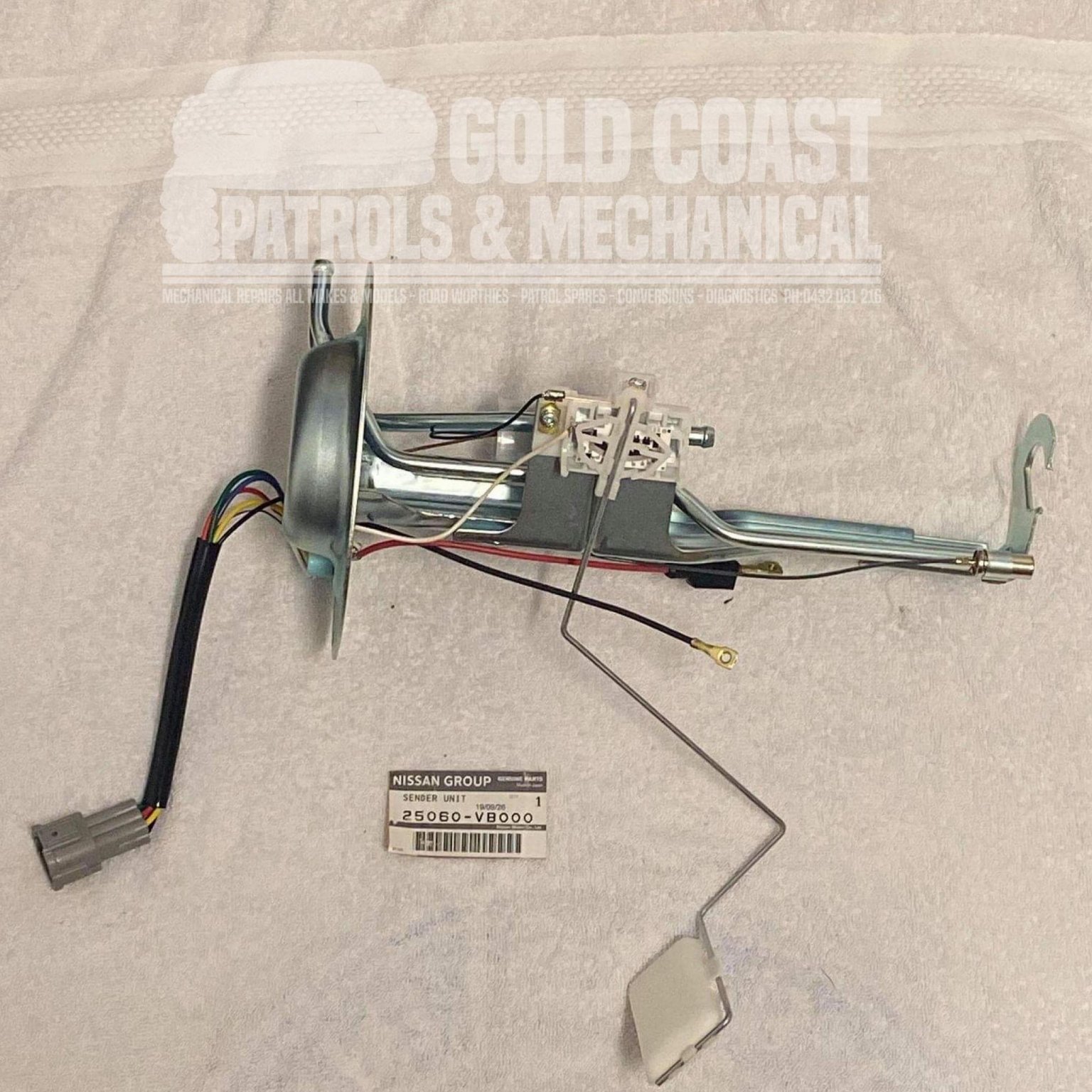 GENUINE NISSAN PATROL FUEL GAUGE SENDER UNIT GU TB45 EFI (25060VB000