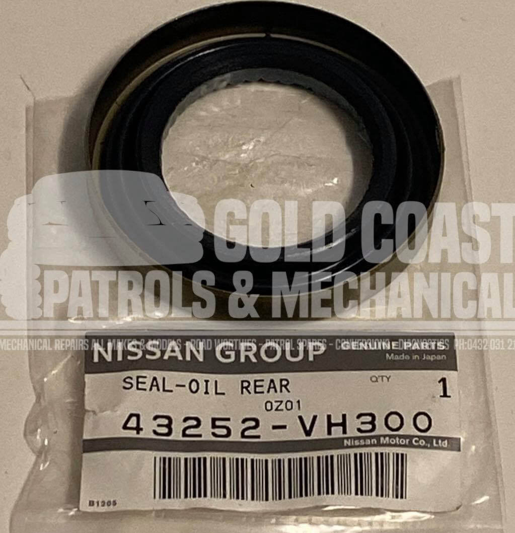 GENUINE NISSAN PATROL GU REAR INNER AXLE OIL SEAL (43252VH300) Gold